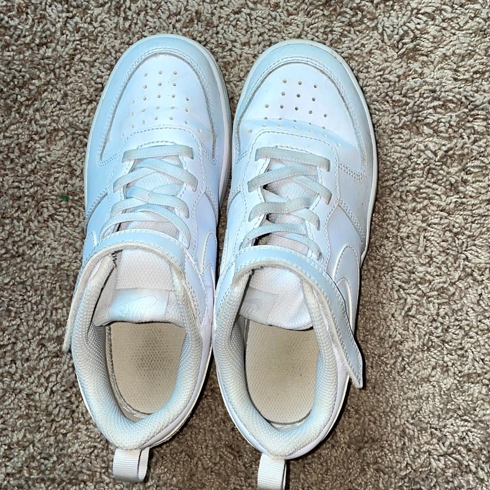 Air Force ones size 2 1/2